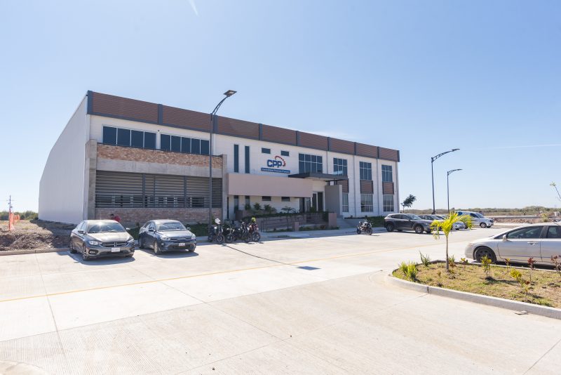 Exterior view of CPP’s Mazatlán aerospace manufacturing facility within the Tetakawi campus.